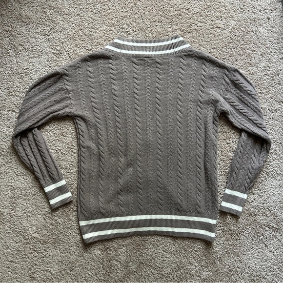 VS PINK Collegiate Cable-Knit Iced Coffee Oversized Cardigan NWT Small - Picture 3 of 10